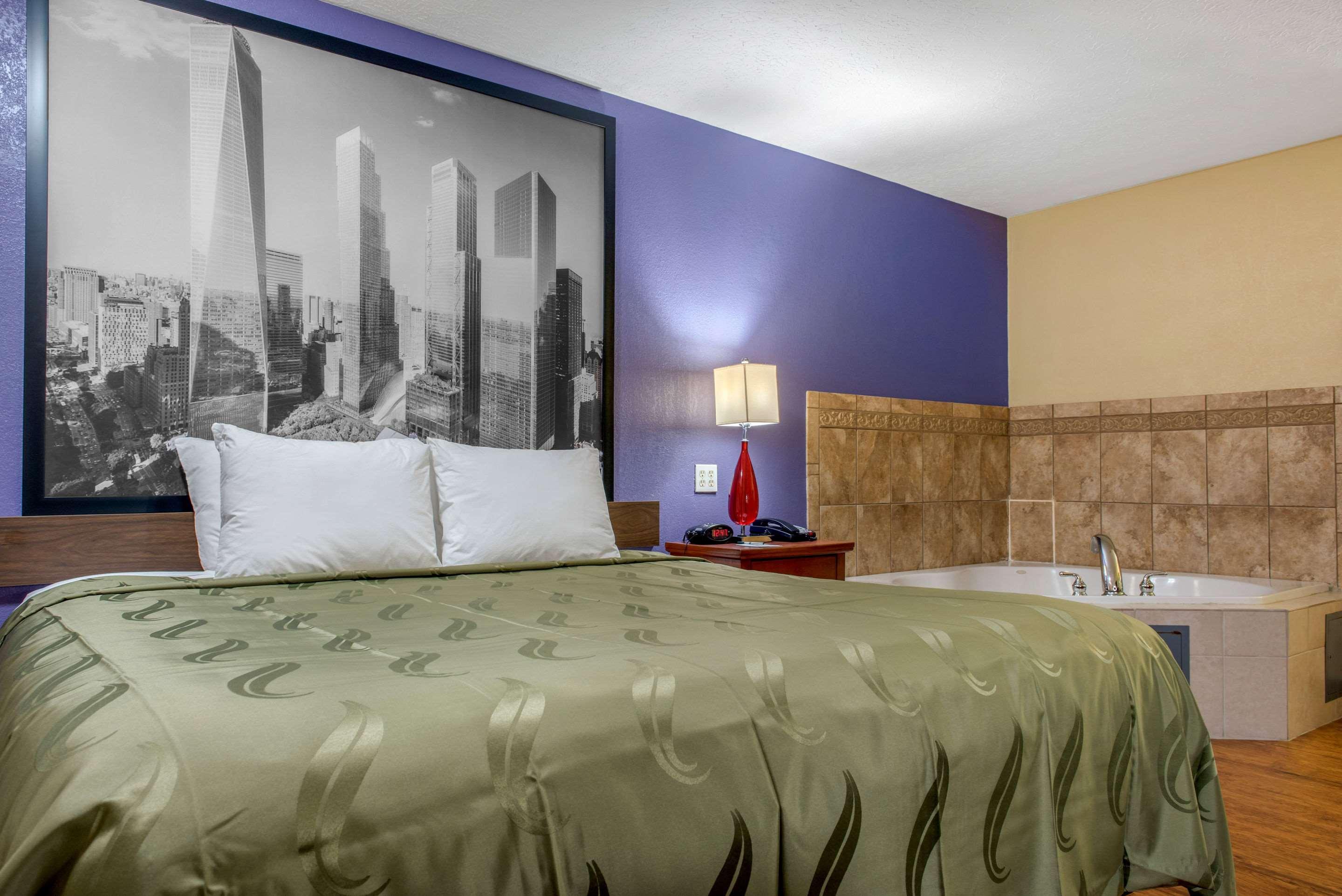 Quality Inn Columbus-East Esterno foto