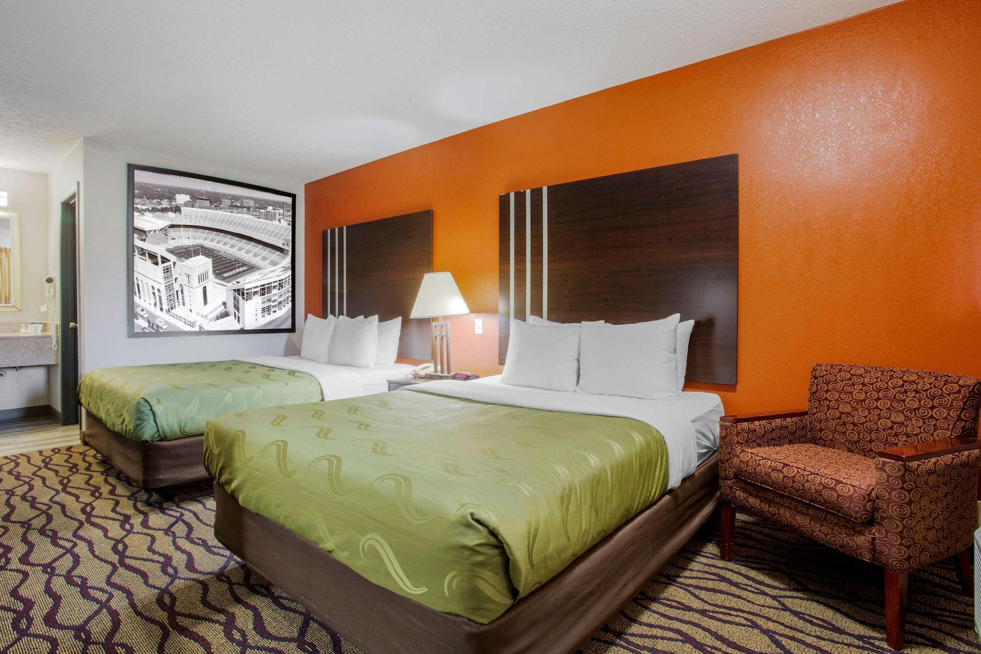 Quality Inn Columbus-East Esterno foto