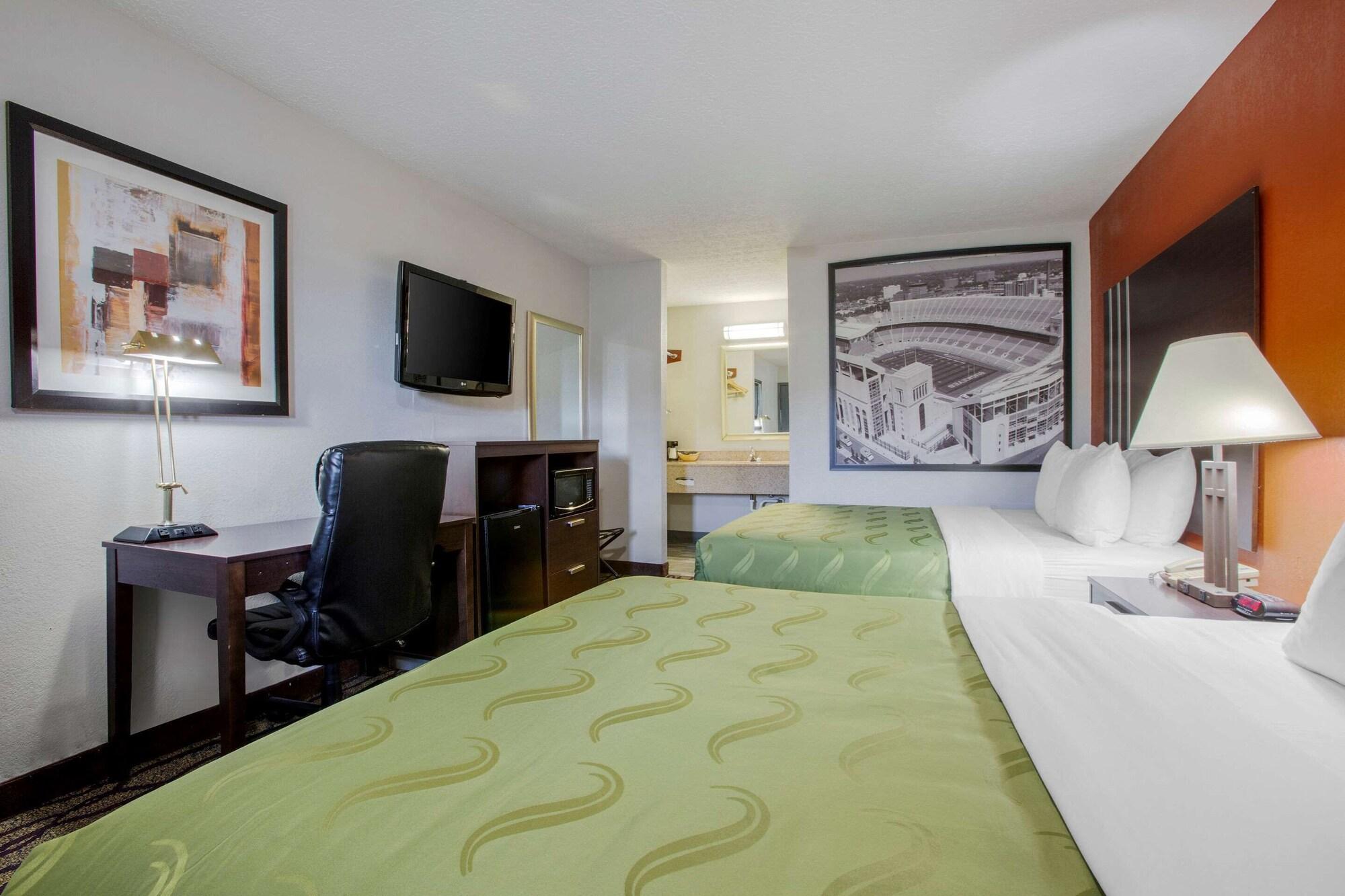 Quality Inn Columbus-East Esterno foto